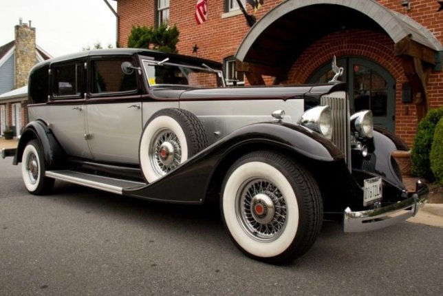 1933 Packard Town Car Limousine