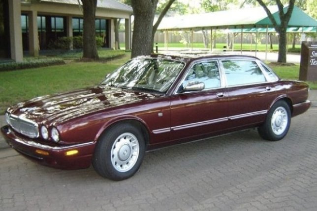1998 Jaguar Vanden Plas