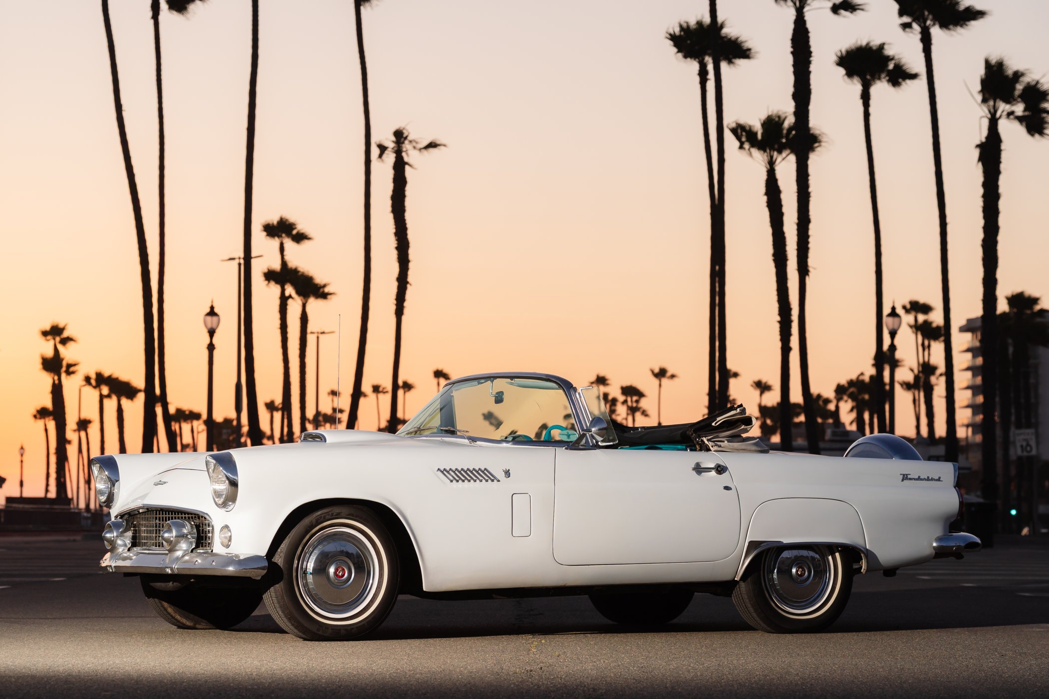 1956 Ford Thunderbird