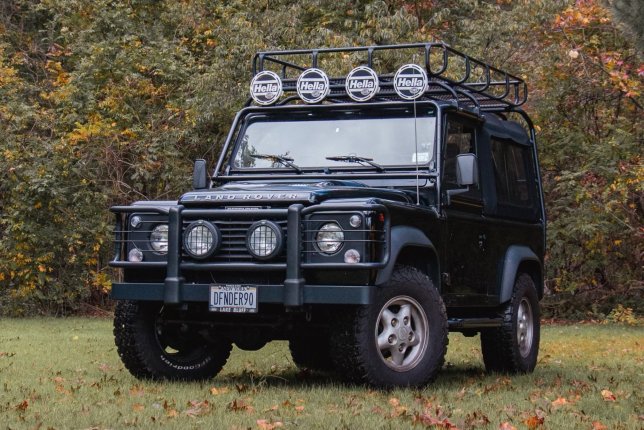 1997 Land Rover Defender 90 (Truck)