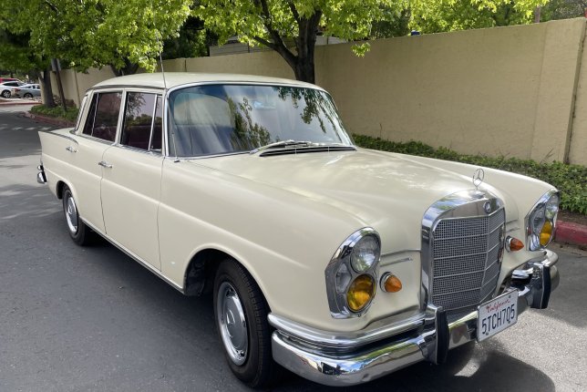 1964 Mercedes-Benz 220 SE