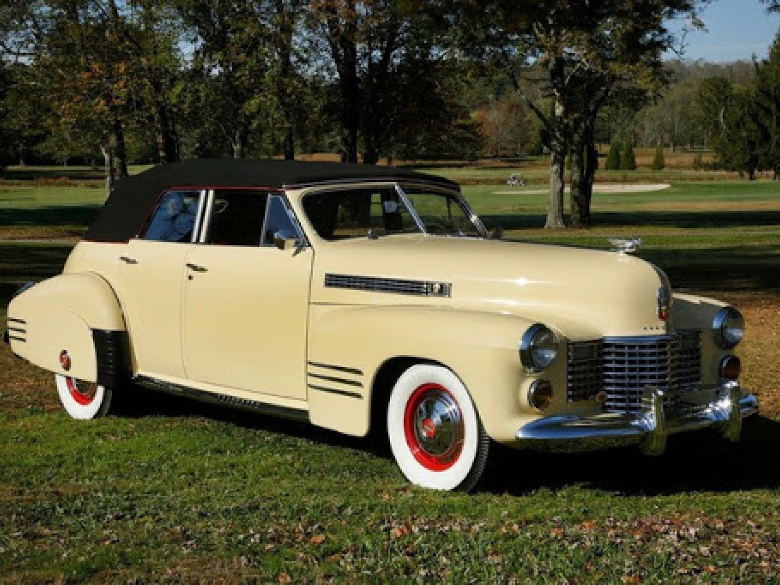 1941 Cadillac 4dr Convertibe