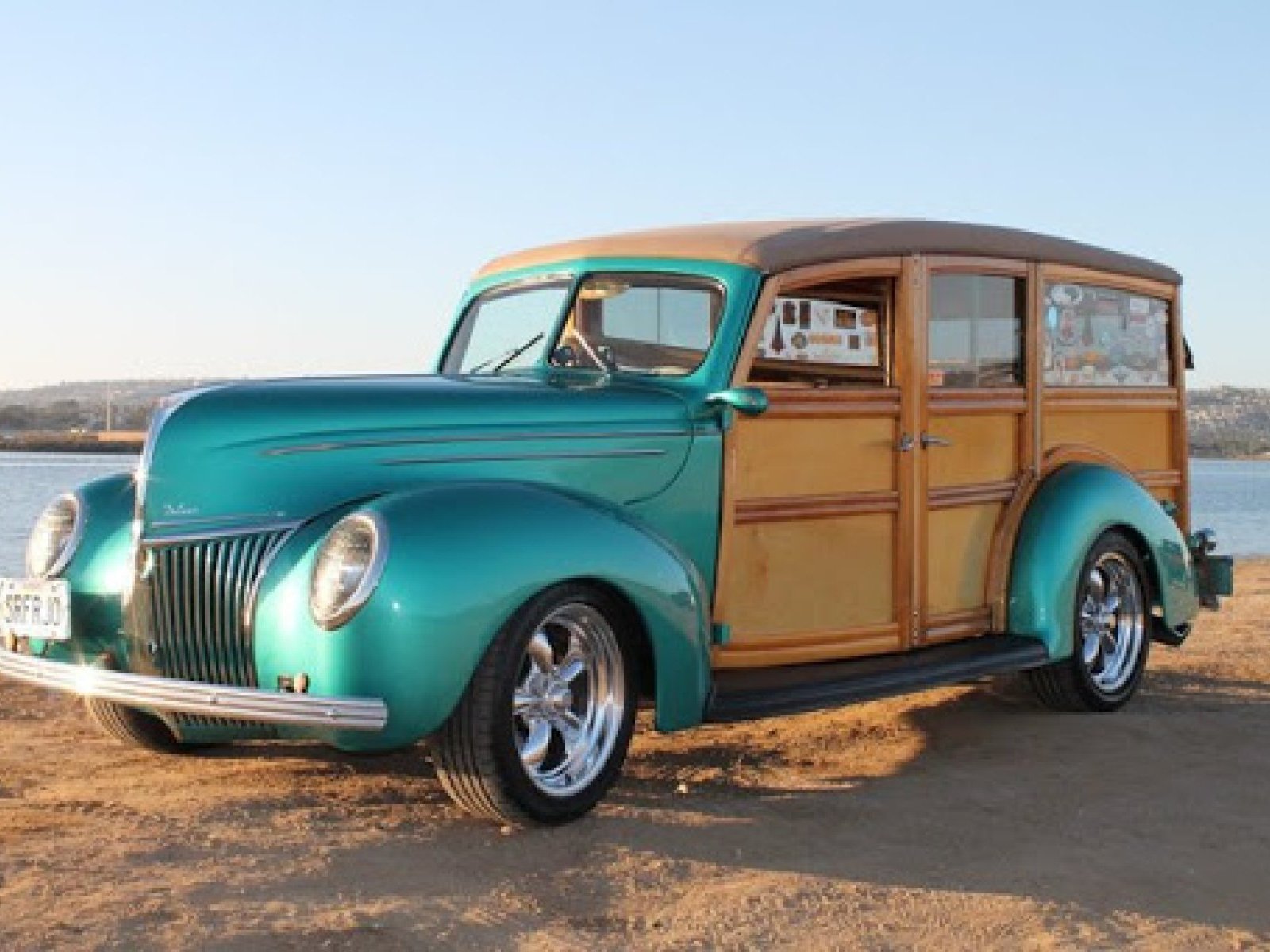 1939 Ford Deluxe Woodie