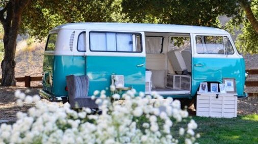 1970 Volkswagen Bus Bay Window