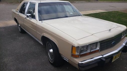 1989 Ford Crown Victoria