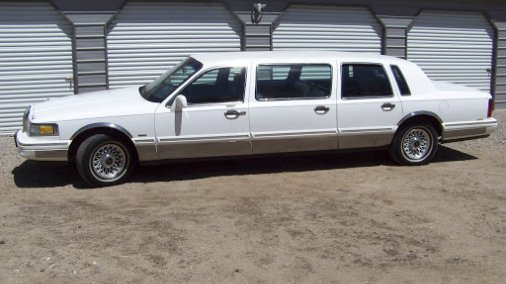 1997 Lincoln Town Car 6dr Limo