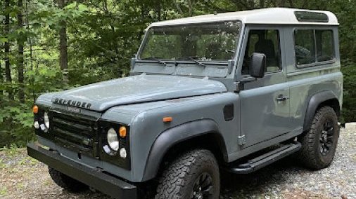 1990 Land Rover Defender