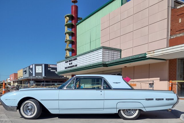 1962 Ford Thunderbird