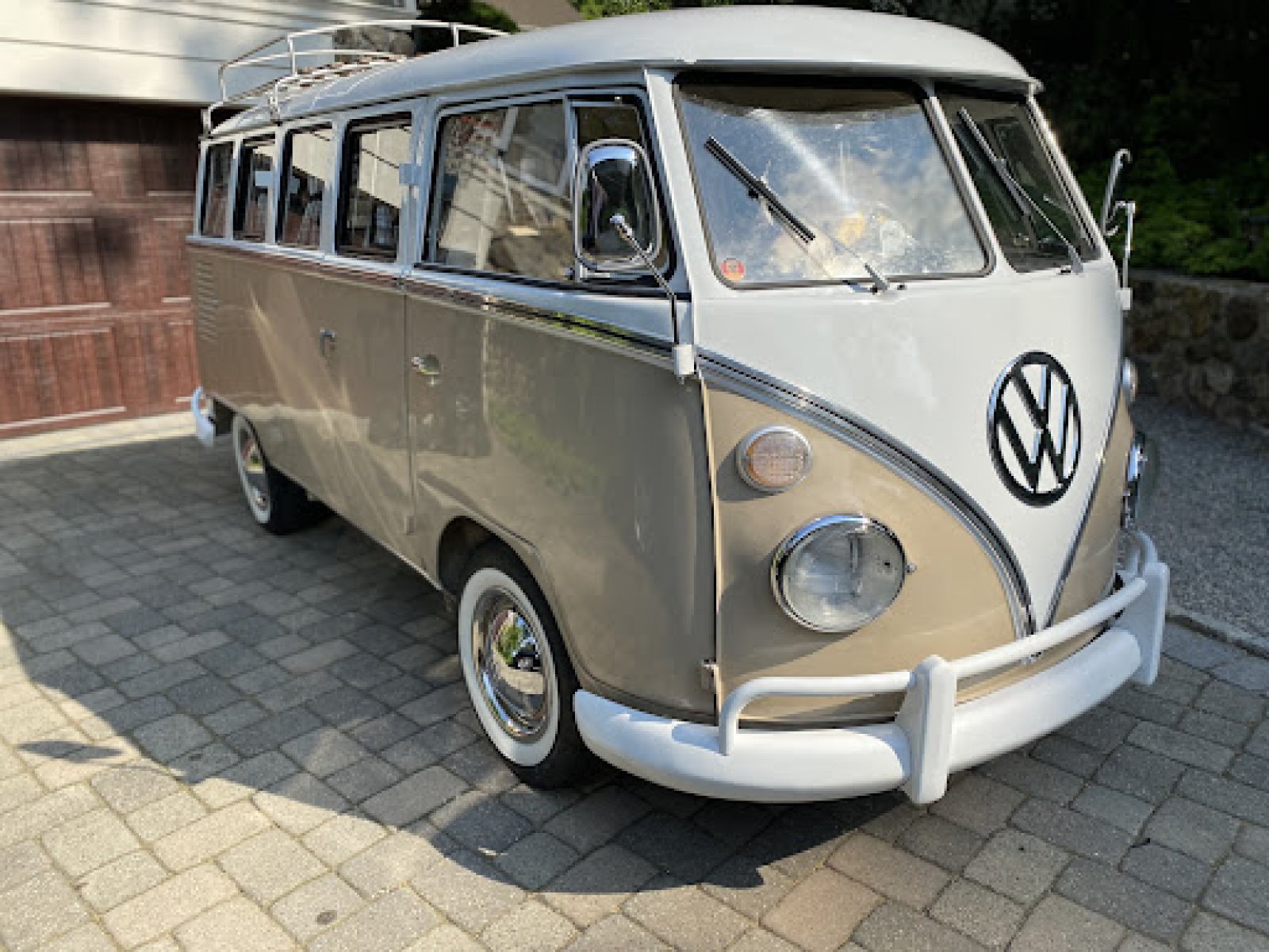 1965 Volkswagen Transporter Bus