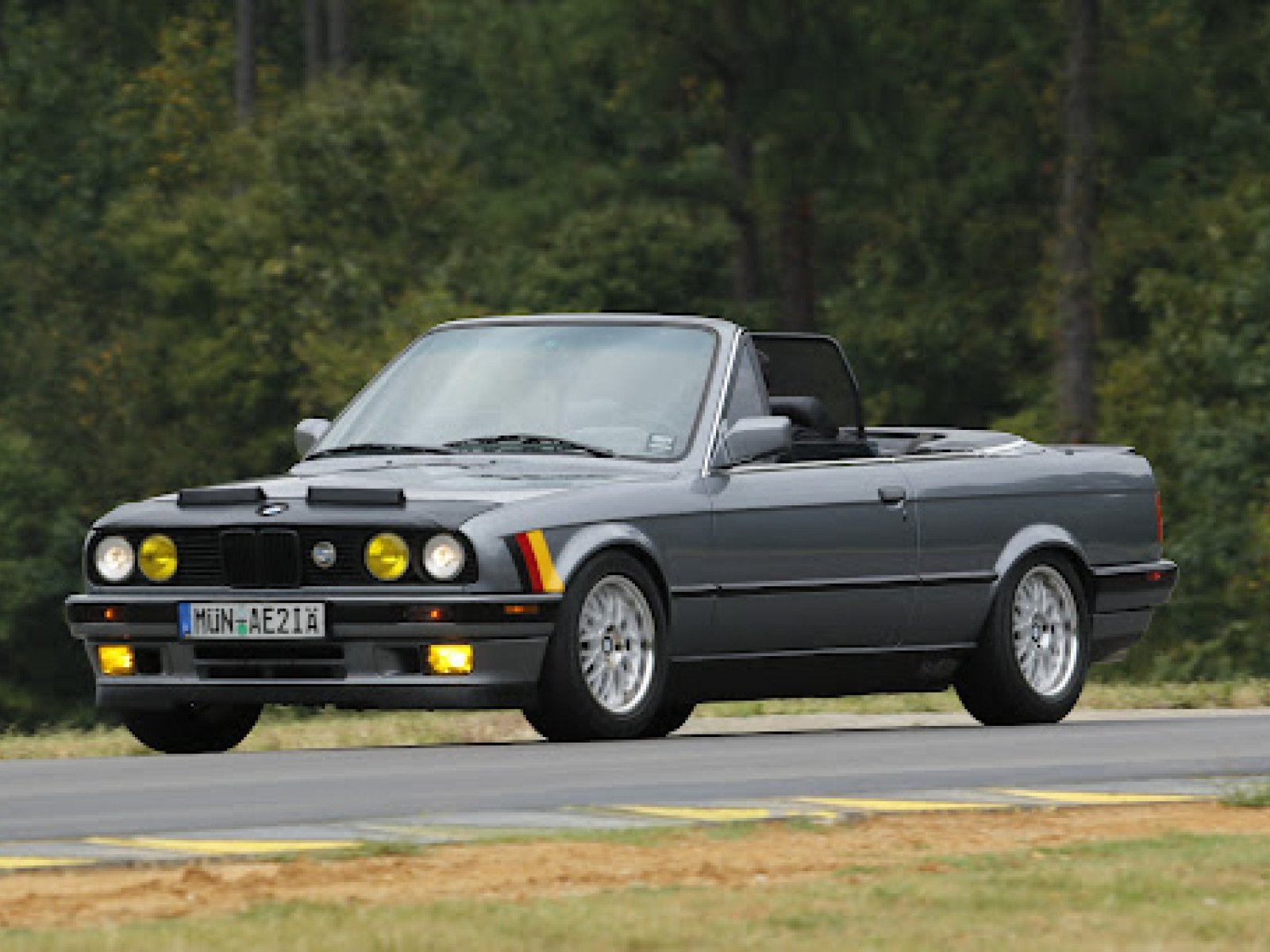 1992 BMW 325i Convertible