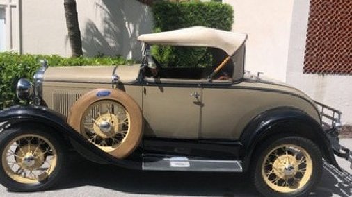 1930 Ford Model A Deluxe Roadster