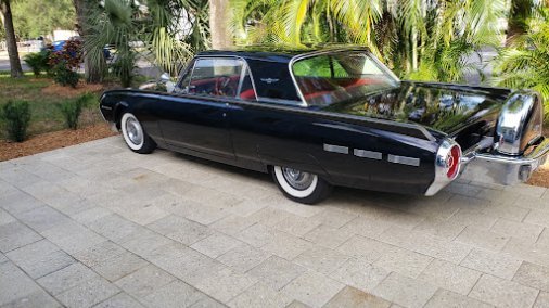 1962 Ford Thunderbird