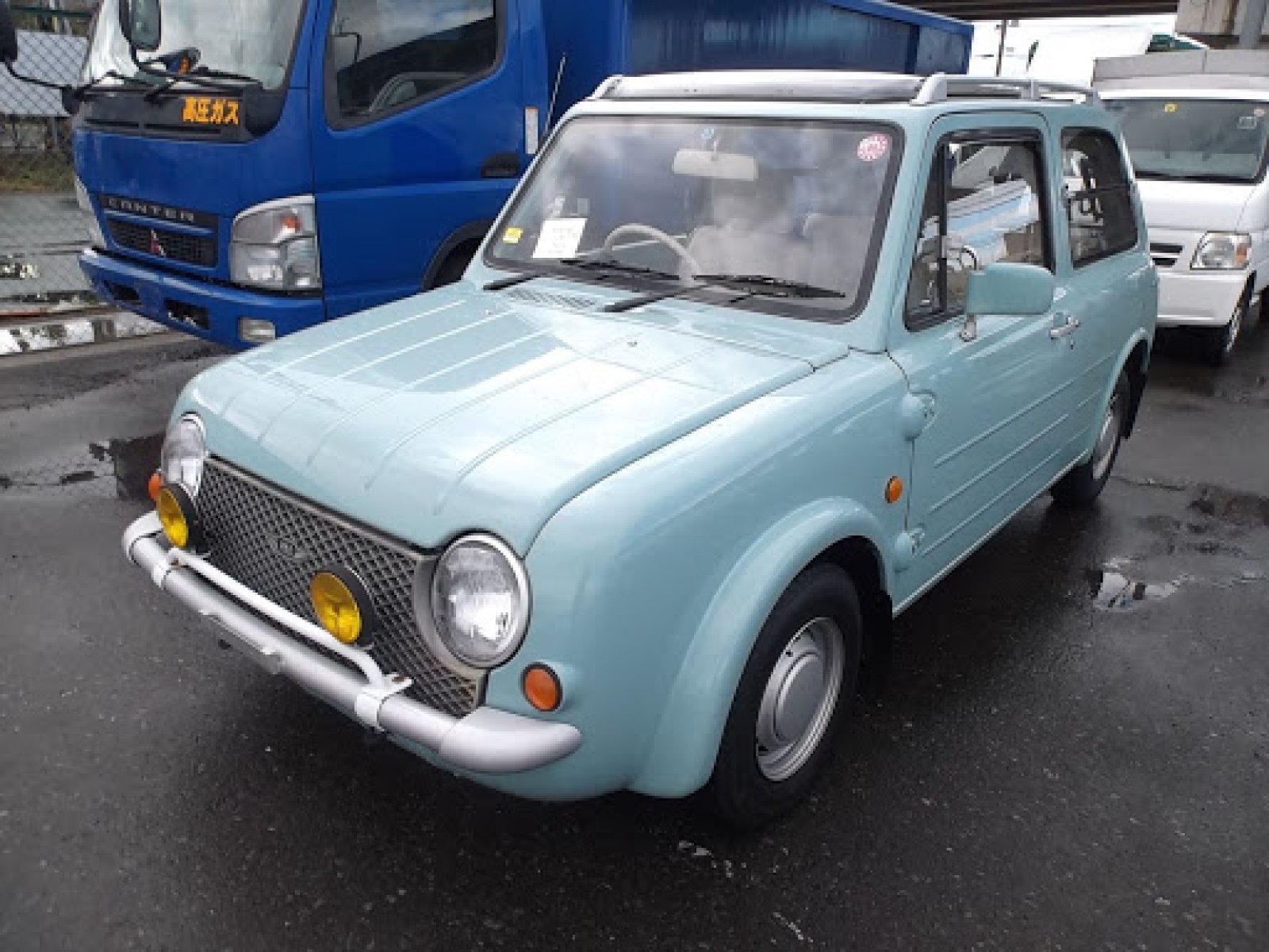 1990 Nissan Pao