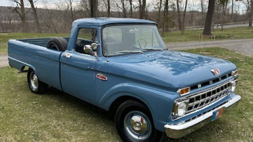 1965 Ford F-100