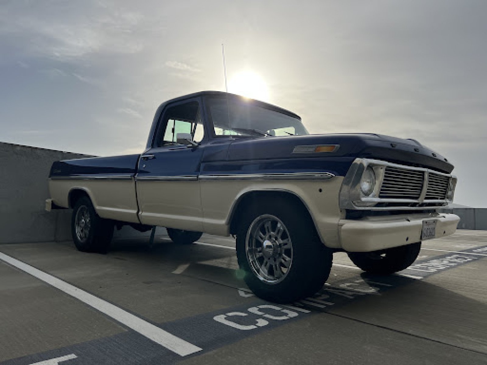 1970 Ford F-250 Camper Special