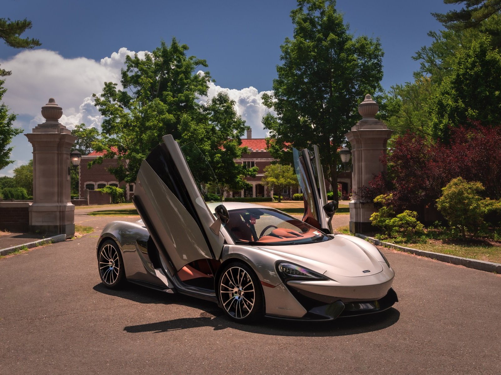 2016 McLaren 570S