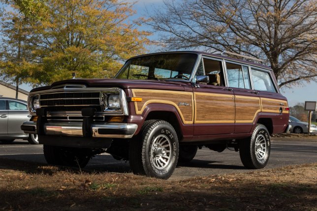 1988 Jeep Grand Wagoneer