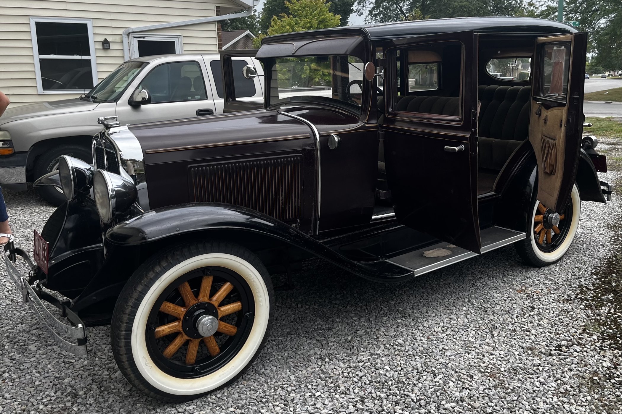 1930 Pontiac Six