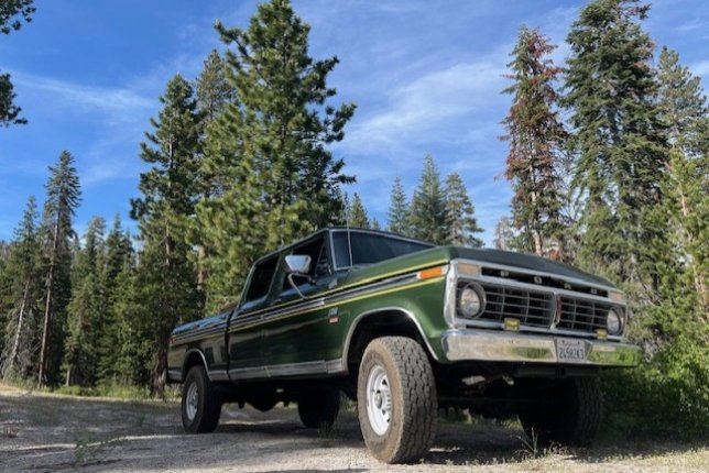 1975 Ford F-250