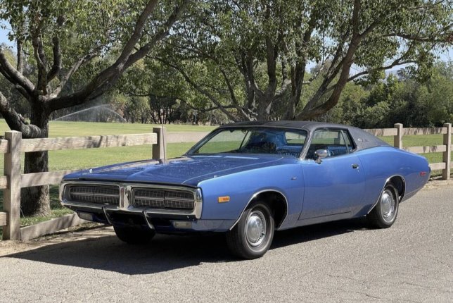 1972 Dodge Charger SE Brougham