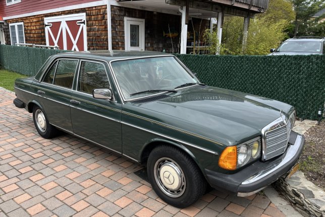 1979 Mercedes-Benz 240D