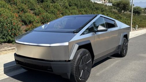 2024 Tesla Cybertruck