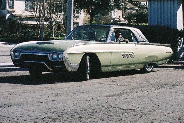 1963 Ford Thunderbird