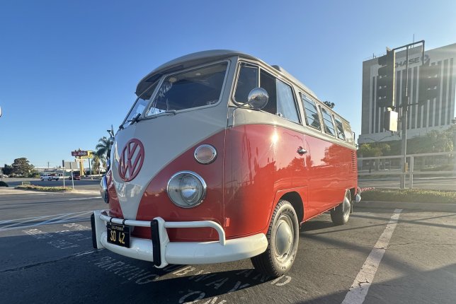 1966 Volkswagen Transporter (Van)