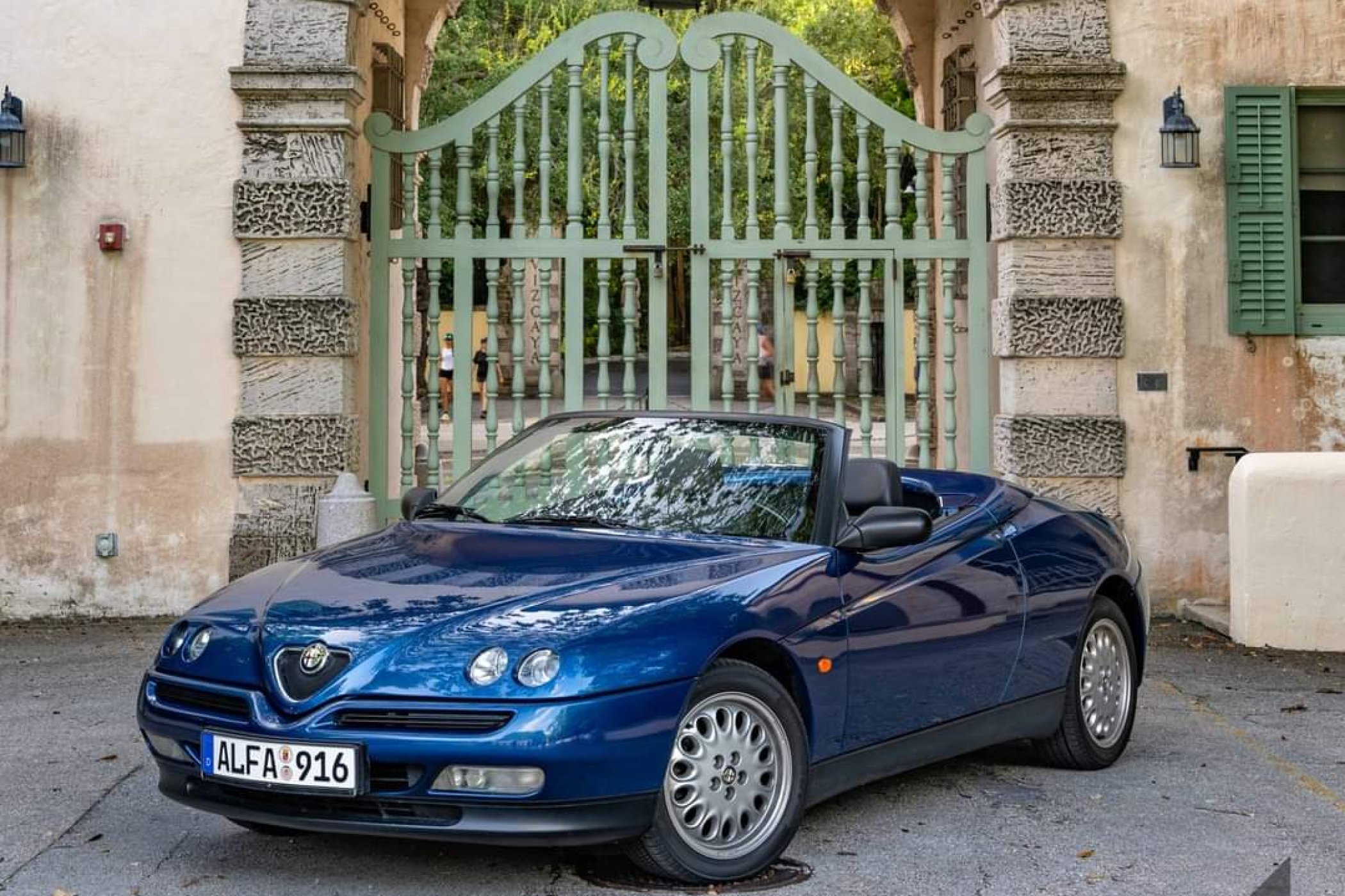 1997 Alfa Romeo Spider