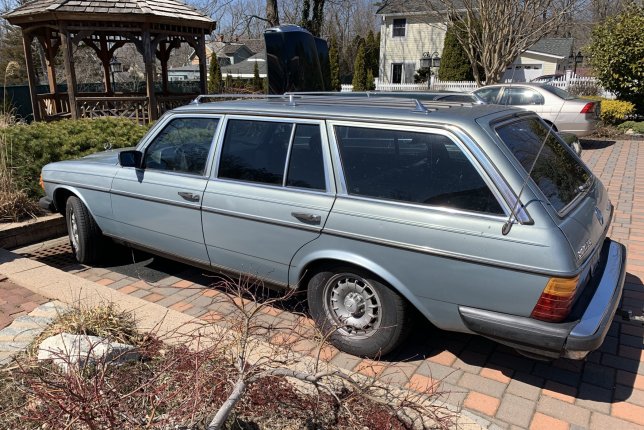 1984 Mercedes 300TD Wagon