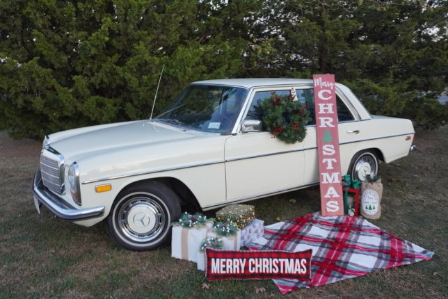 1974 Mercedes-Benz 240D