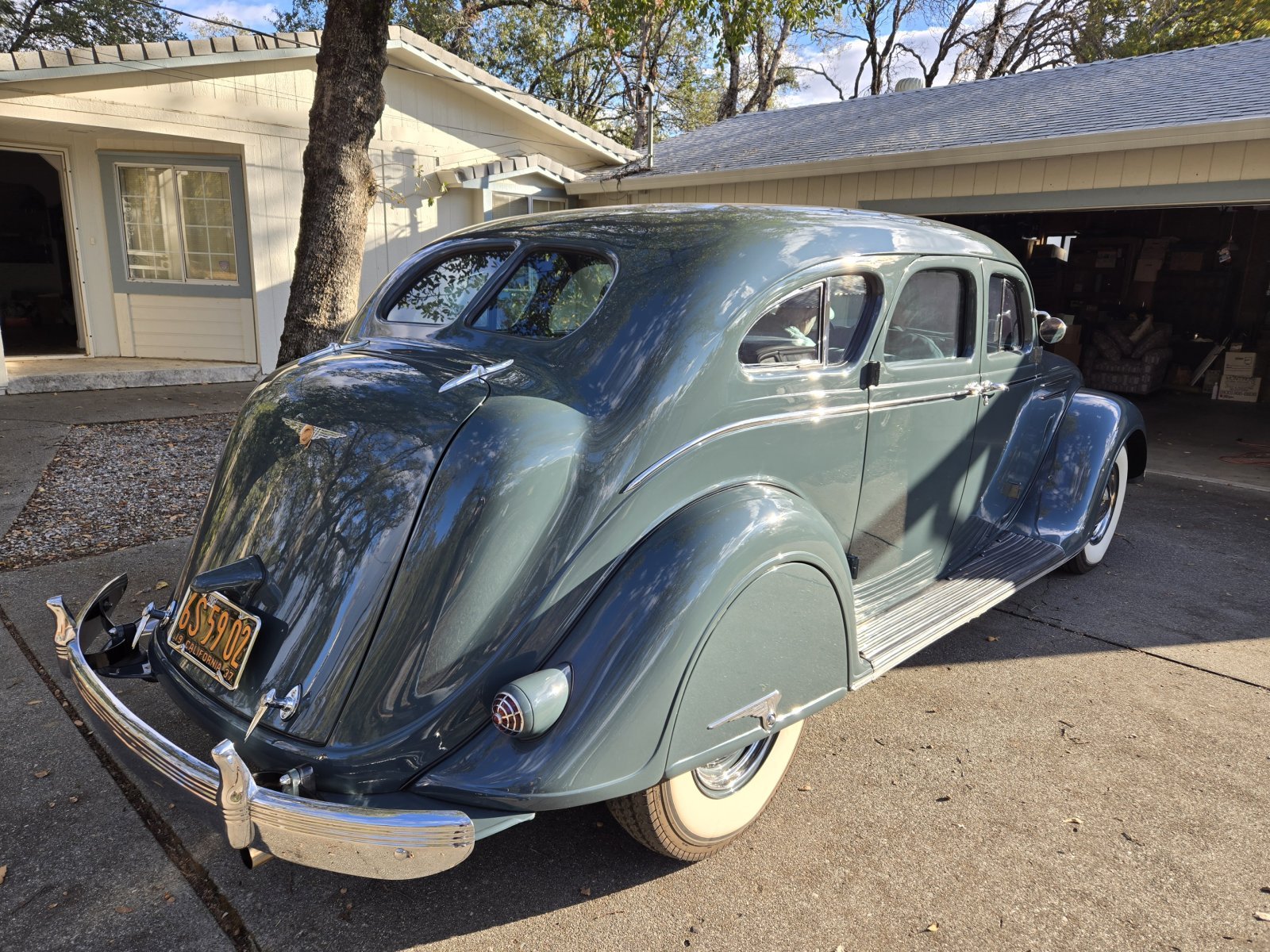 1937 Chrysler Airflow