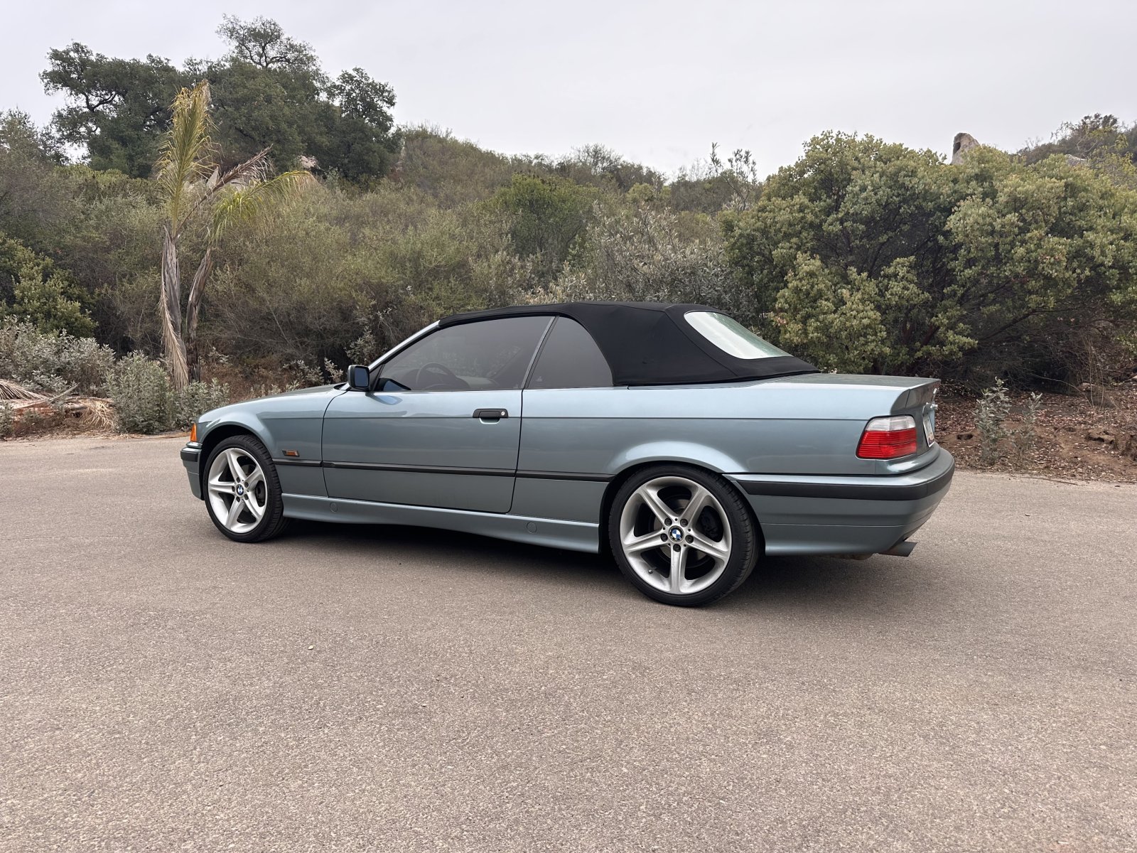 1996 BMW 318i