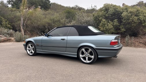 1996 BMW 318i