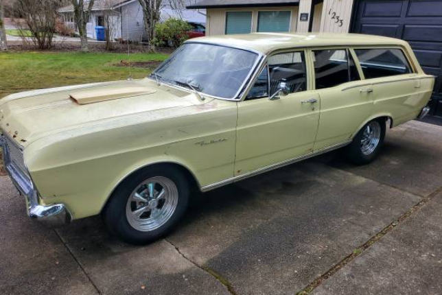 1966 Ford Falcon Futura