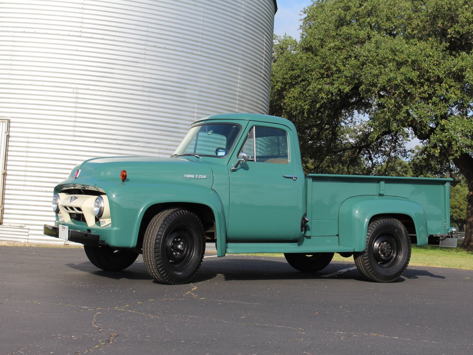 1954 Ford F-250