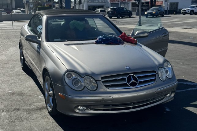 2005 Mercedes-Benz CLK320