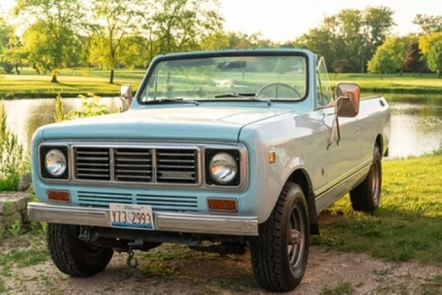 1976 International (IHC) Scout Traveler