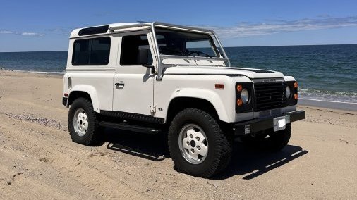 1997 Land Rover Defender 90 (Truck)