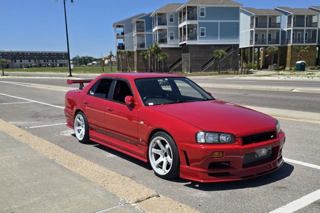1999 Nissan Skyline