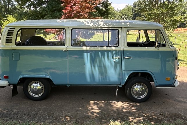 1972 Volkswagen Bus