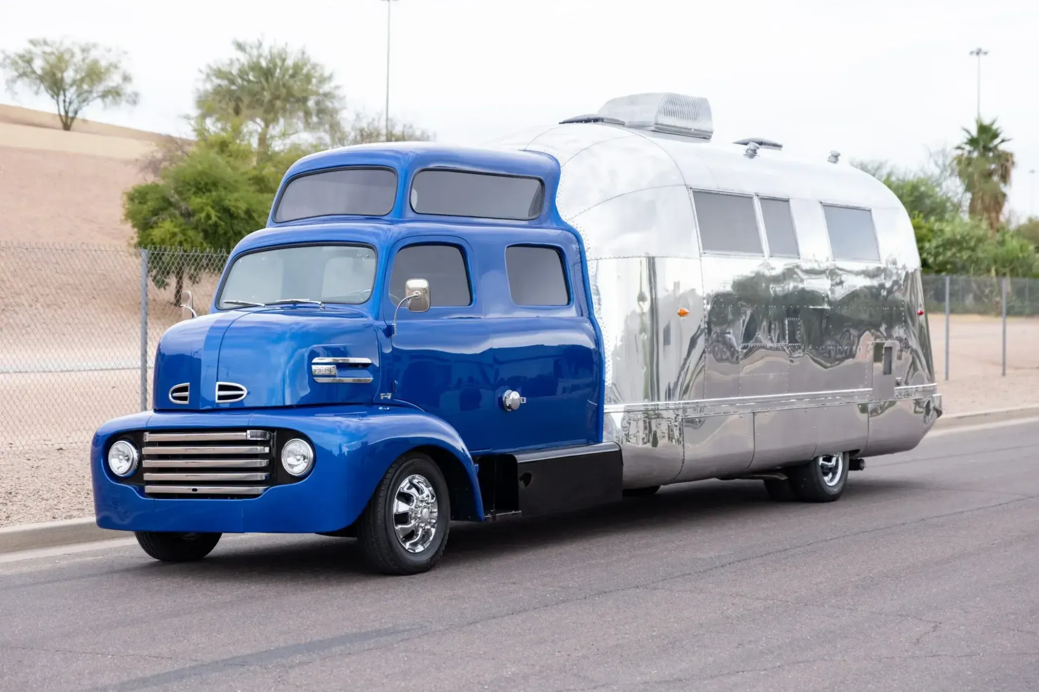 1948 Ford Rairstream Custom