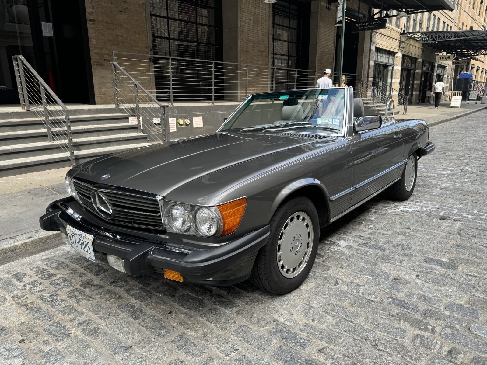 1987 Mercedes-Benz 560SL