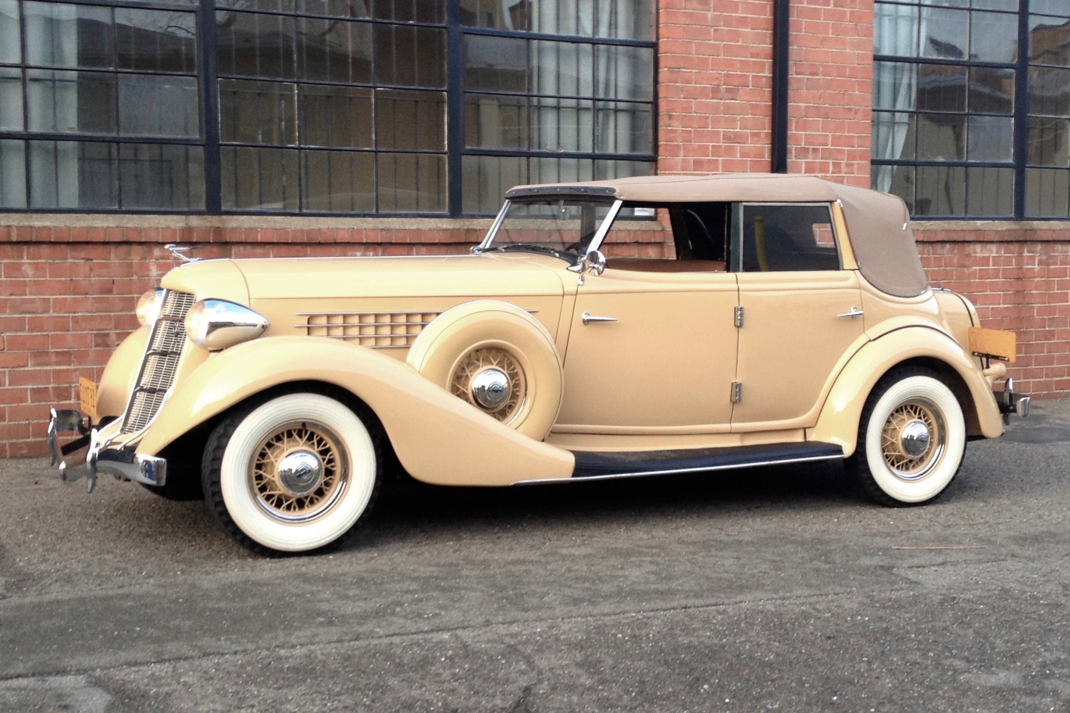 1935 Auburn 851 Phaeton