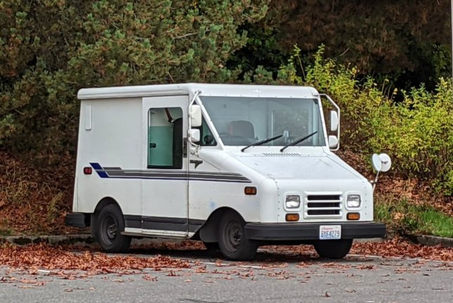 1994 Grumman LLV