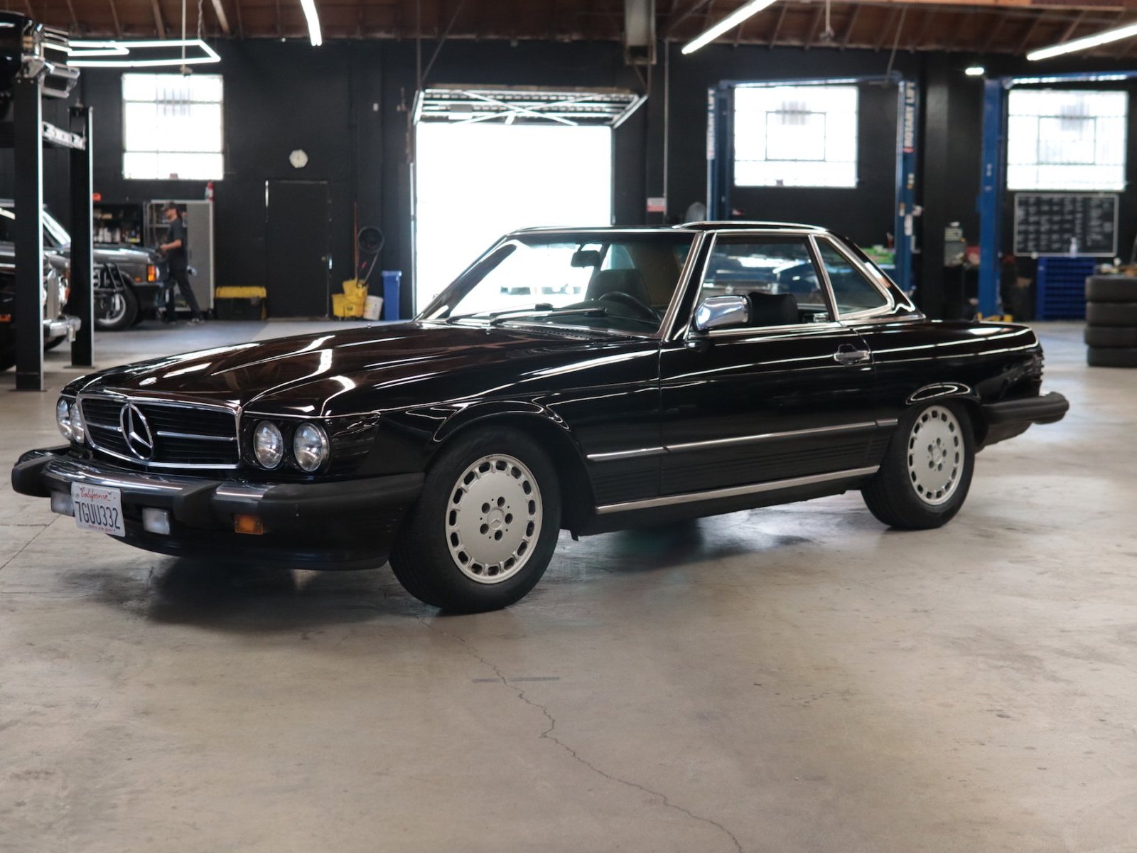 1986 Mercedes-Benz 560SL