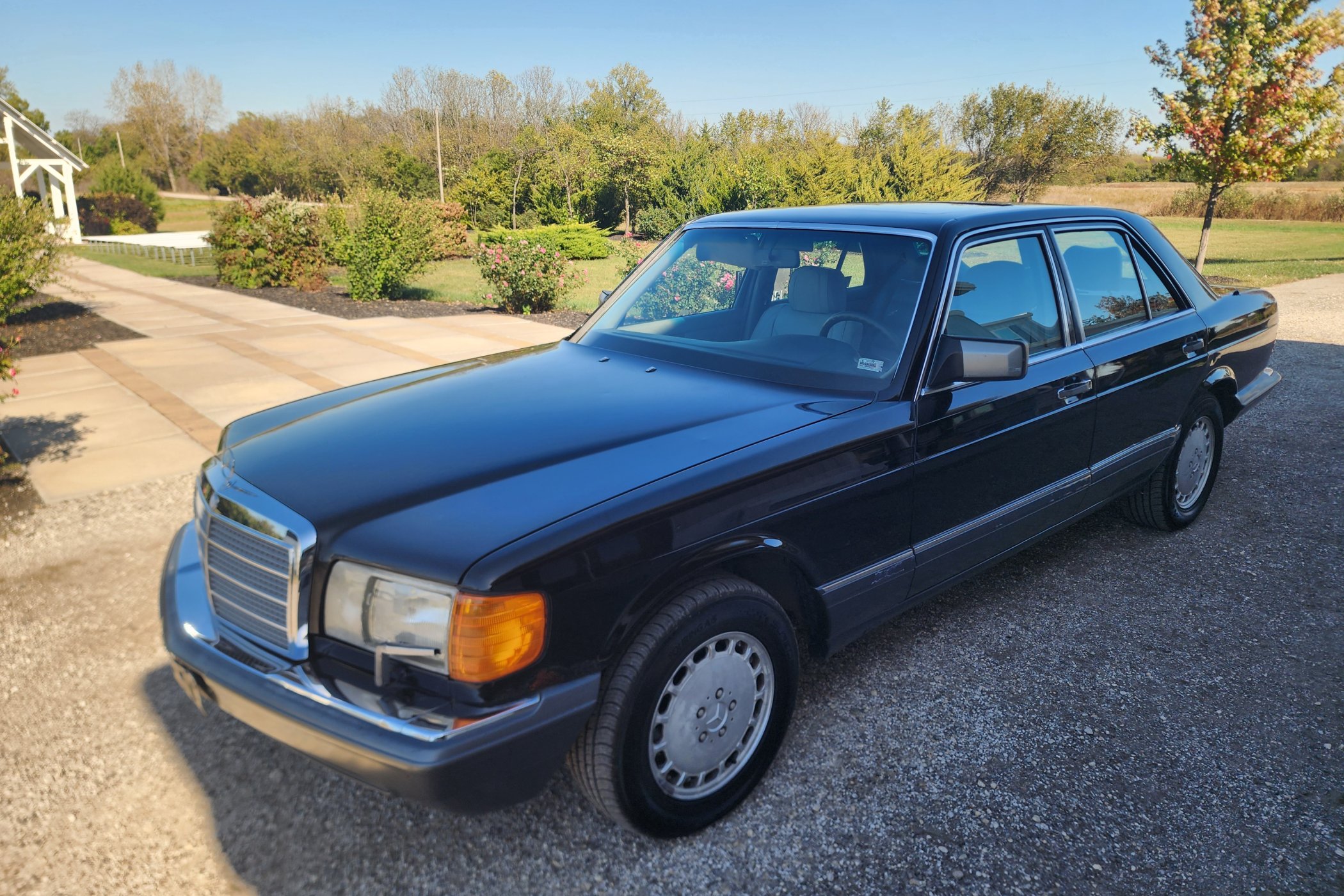 1991 Mercedes-Benz 300SE