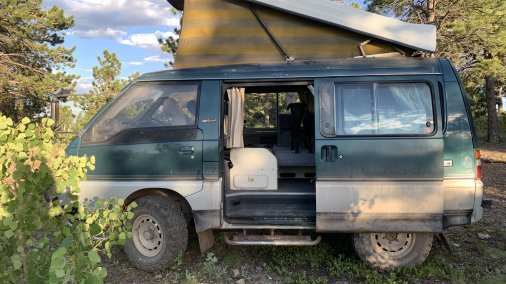 1994 Mitsubishi Delica