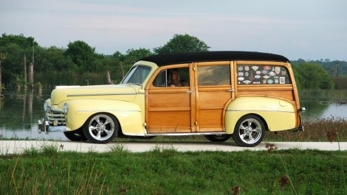 1948 Ford Woodie