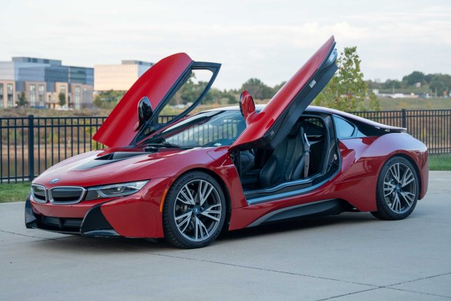 2017 BMW i8
